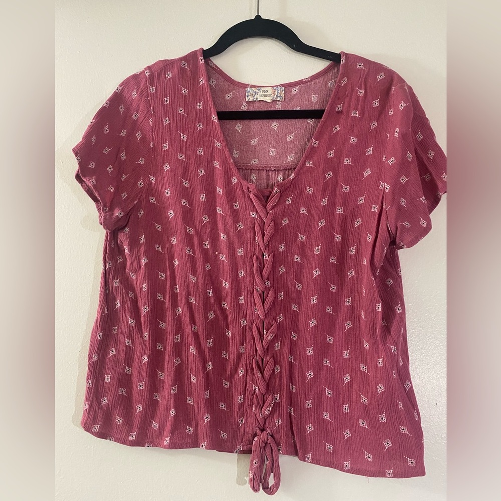 PINK REPUBLIC Juniors/Women long cropped blouse (L)